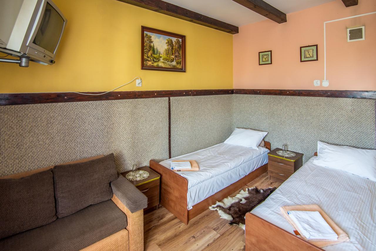 Karczma Pod Topolami Ratowo-Piotrowo Esterno foto