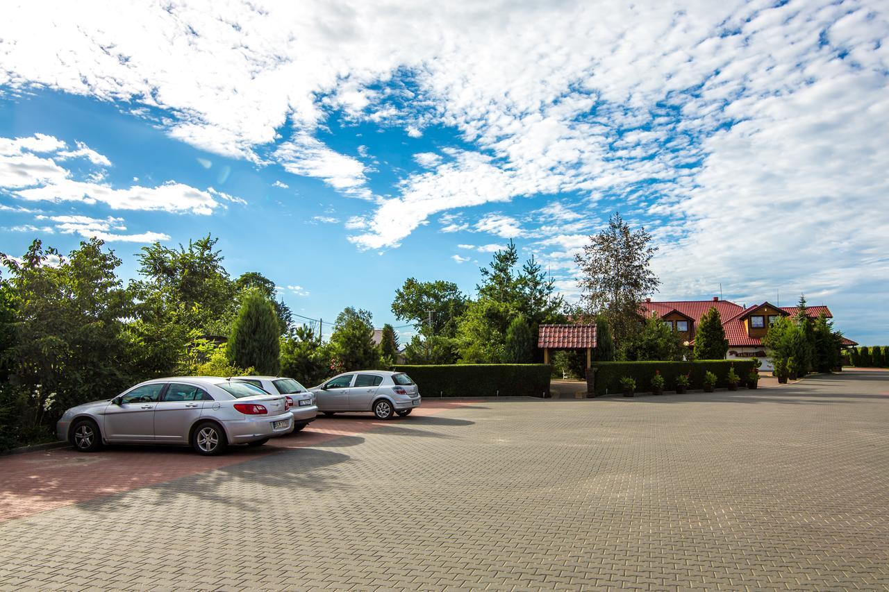 Karczma Pod Topolami Ratowo-Piotrowo Esterno foto