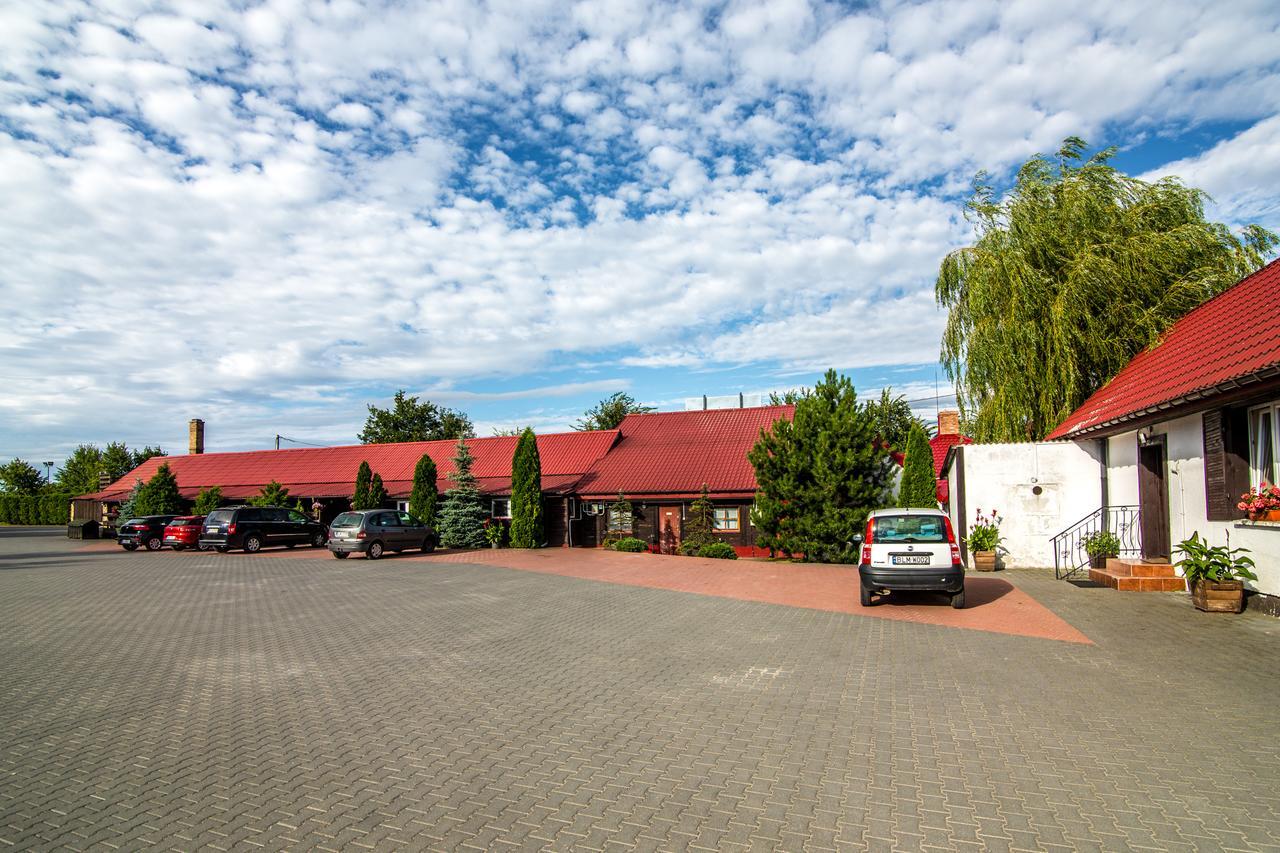 Karczma Pod Topolami Ratowo-Piotrowo Esterno foto